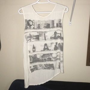White woman’s sleeveless shirt